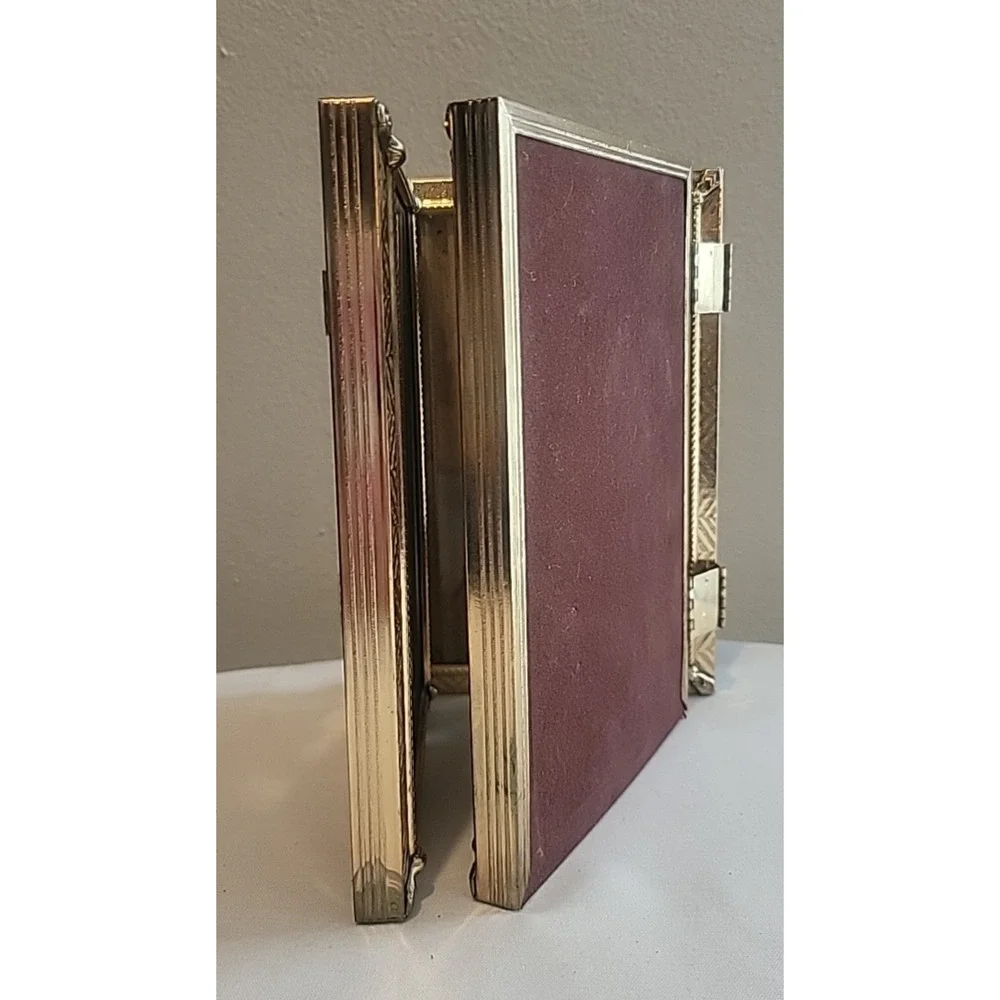 Vintage Ornate Gold-Tone Metal 3-Fold Triple Hinged Picture Frame. Holders 5X7